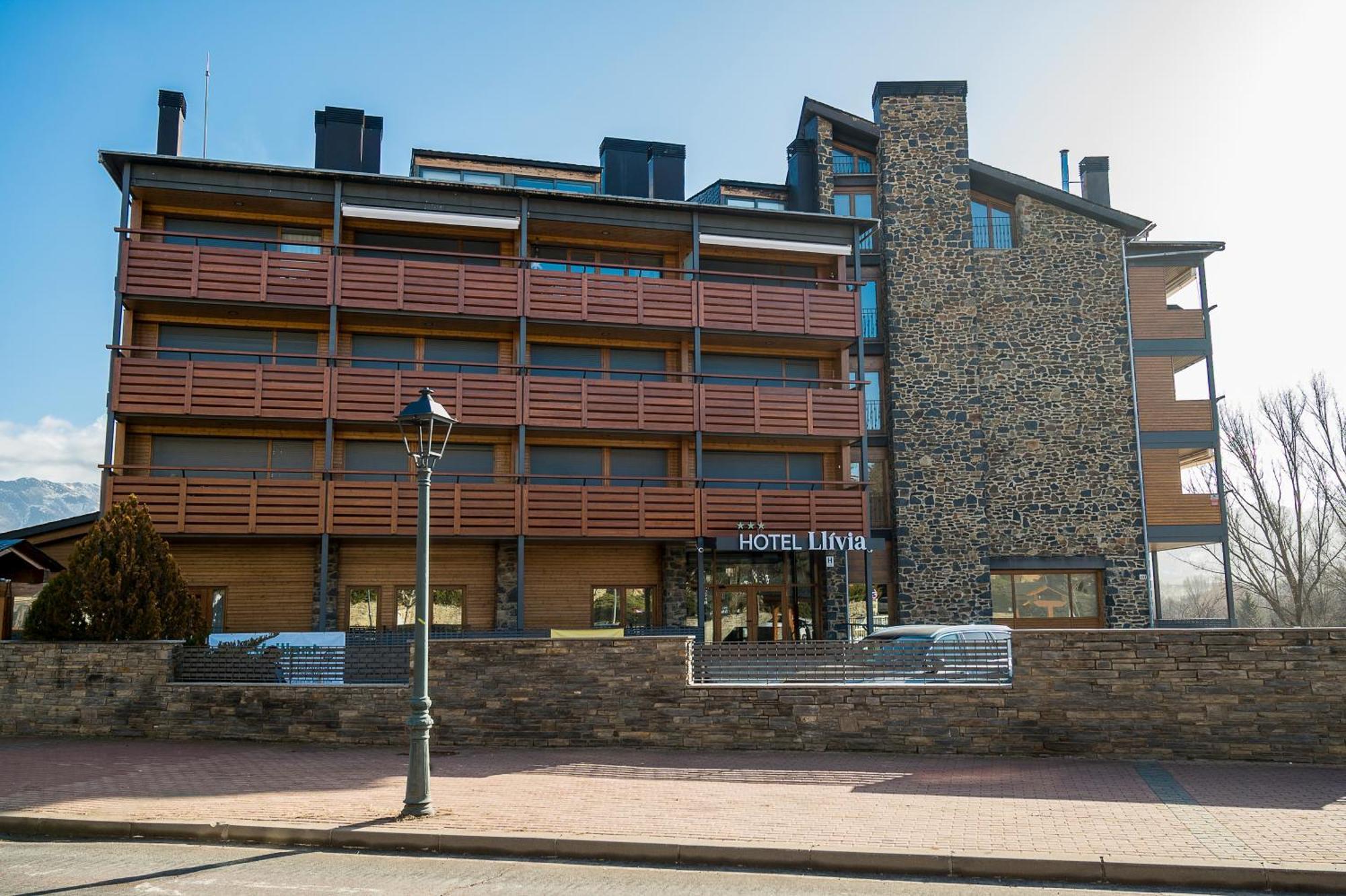 Hotel Llivia Exteriér fotografie