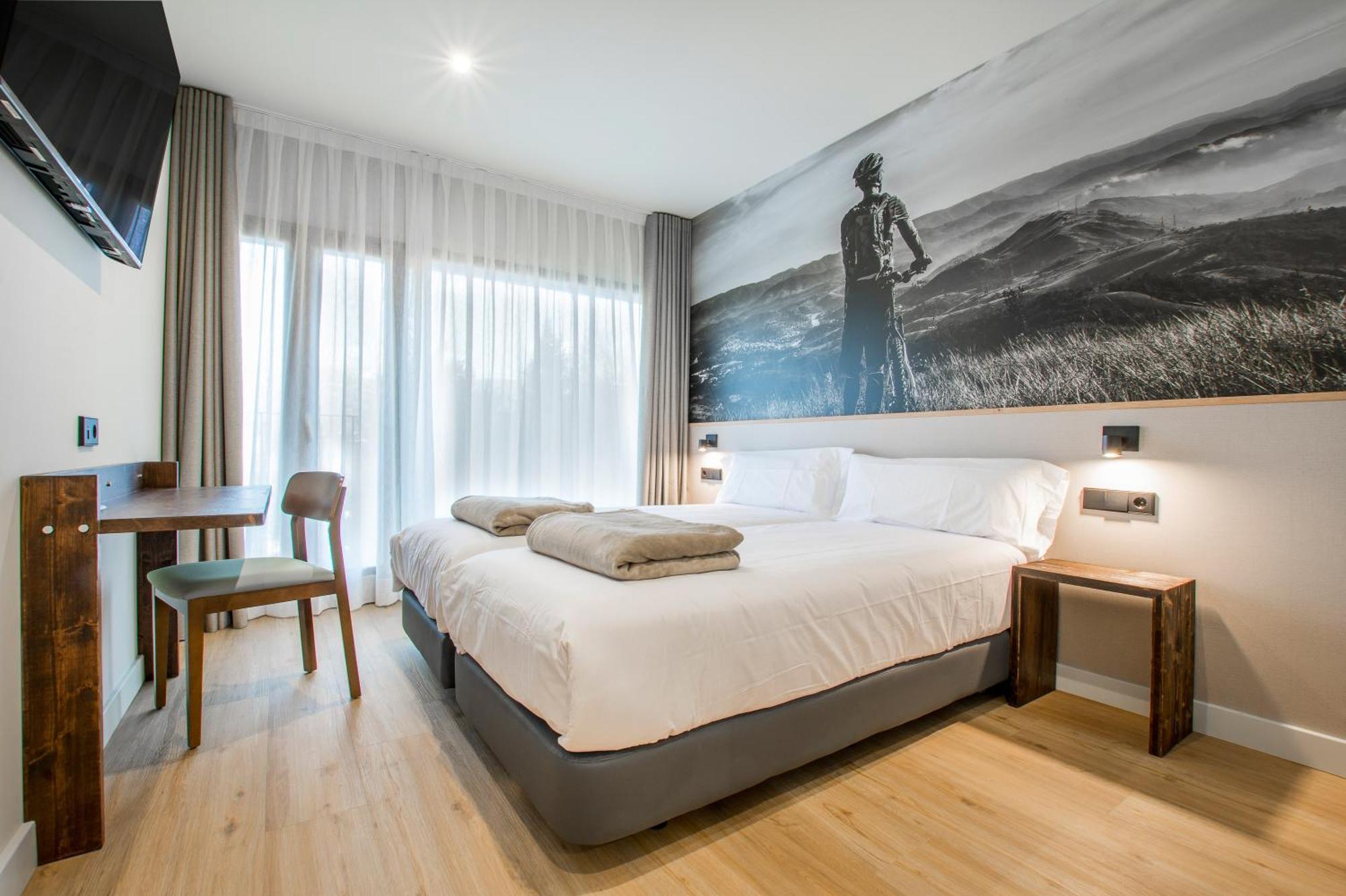 Hotel Llivia Exteriér fotografie